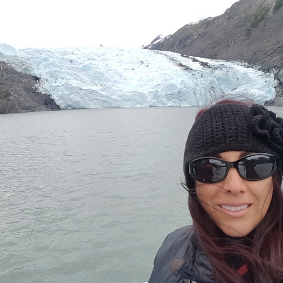 Meet your Posher, Rosy - Picture 7 of 16